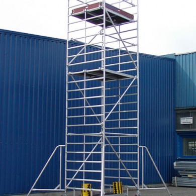 Alumīnija tornis MP 804 ar atbalsta sistēmu konstrukcijas stabilitātei